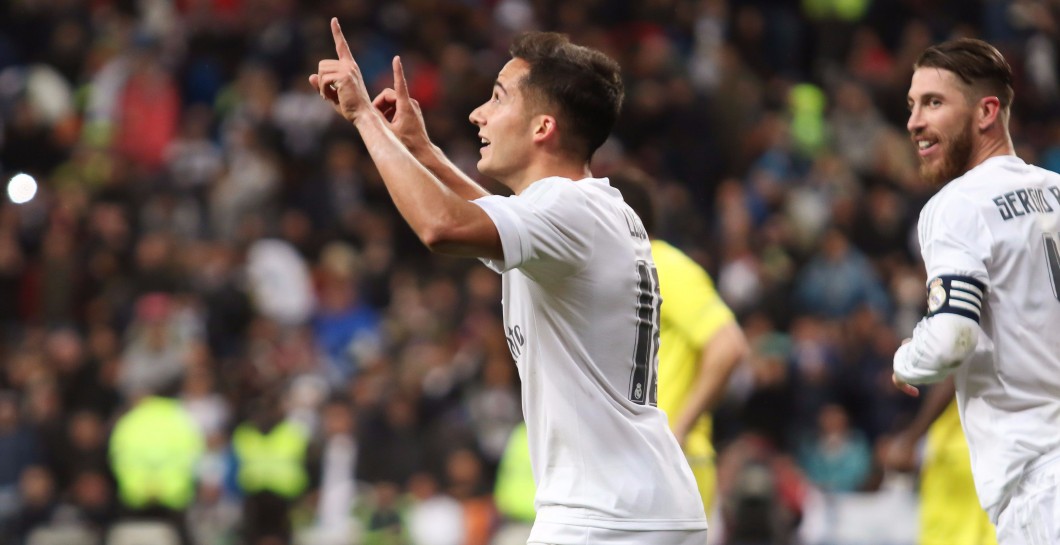 Lucas Vázquez celebra un gol
