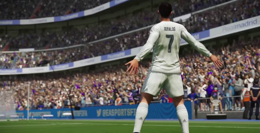 Cristiano Ronaldo celebra un gol en el 'FIFA 16'