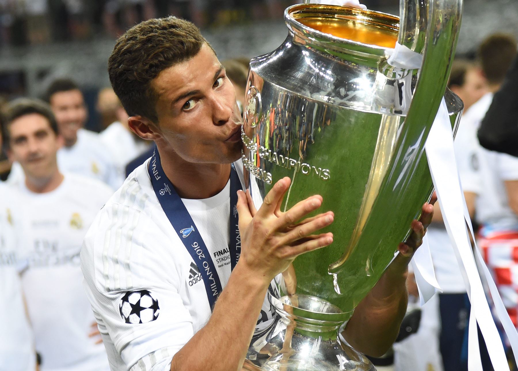 Cristiano besa la Champions