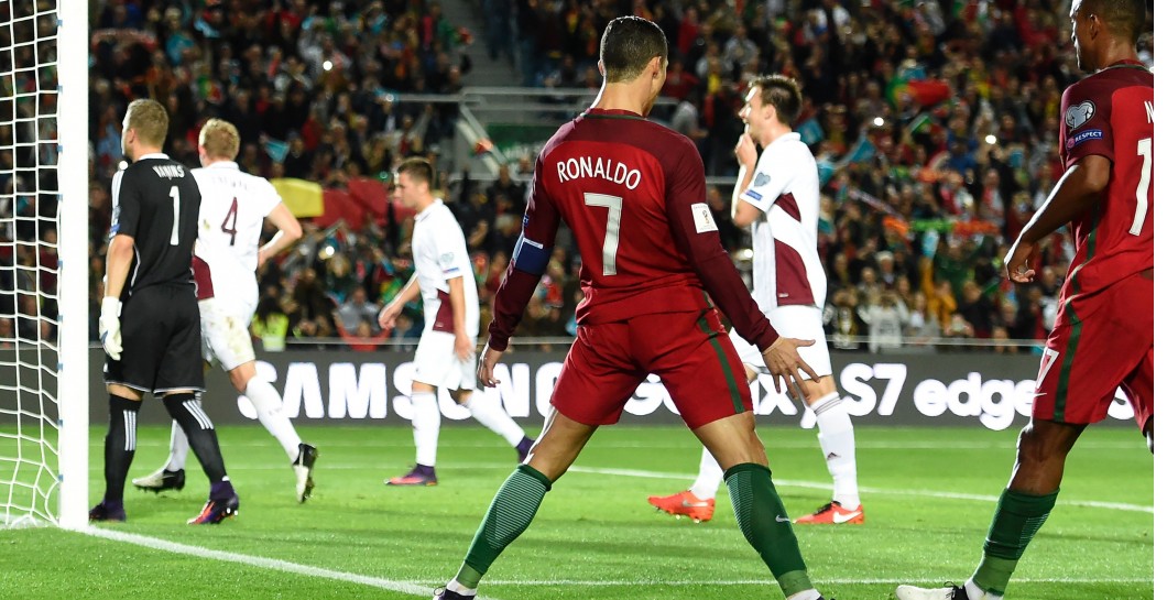 Cristiano Ronaldo, celebra, gol, Portugal