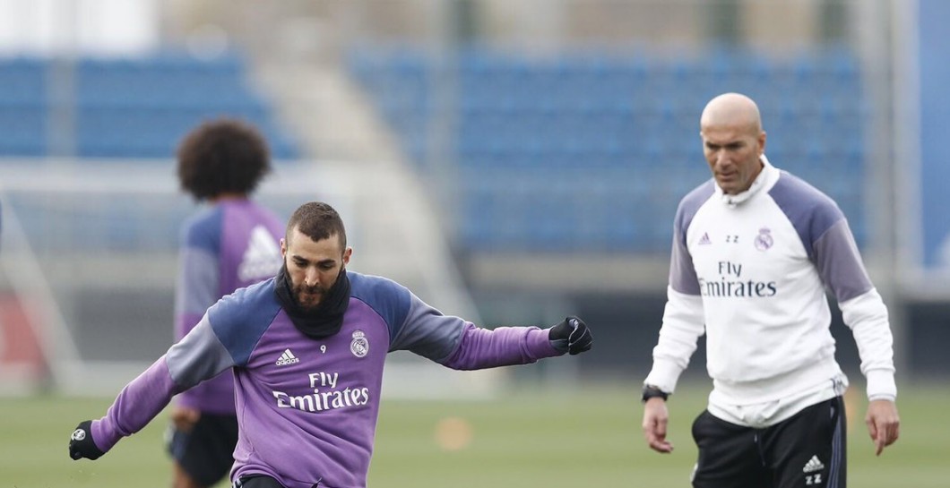 Benzema en un entrenamiento del Real Madrid