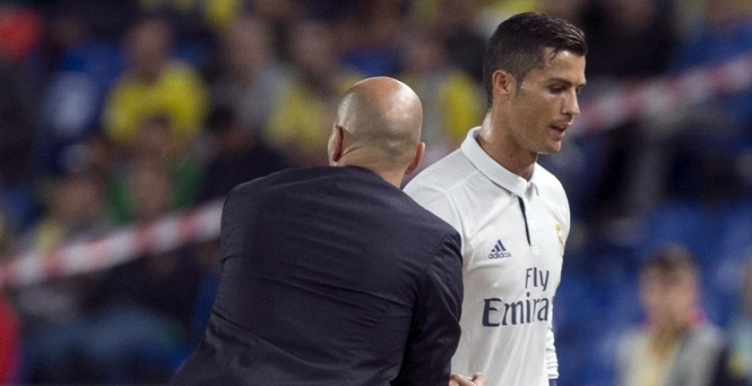 Zidane saluda a Cristiano en Las Palmas