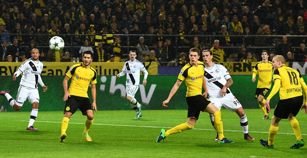 Borussia Dortmund, Legia de Varsovia