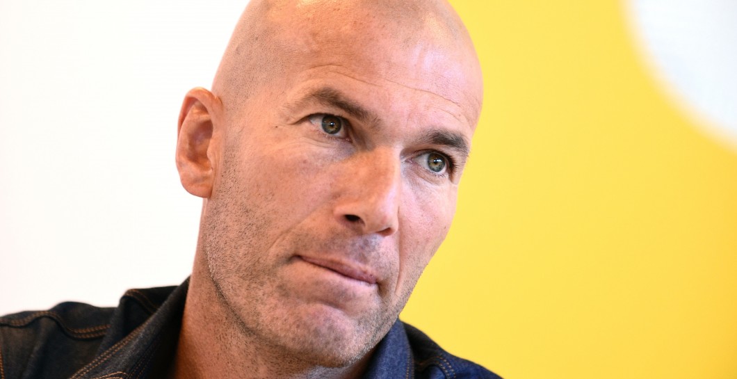 Zidane en un acto