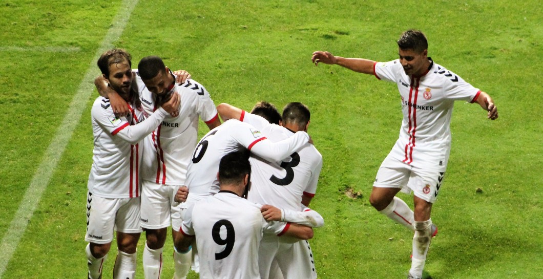 La Cultural Leonesa celebra un gol en la presente temporada