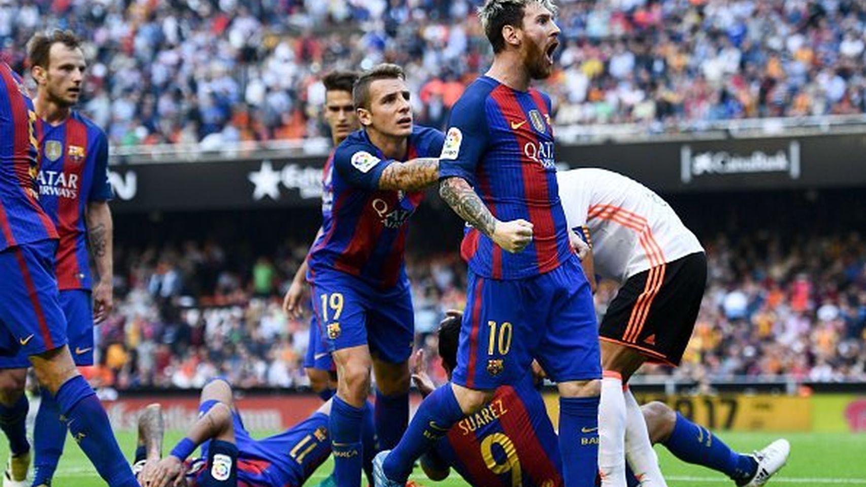 Messi insulta a la grada de Mestalla