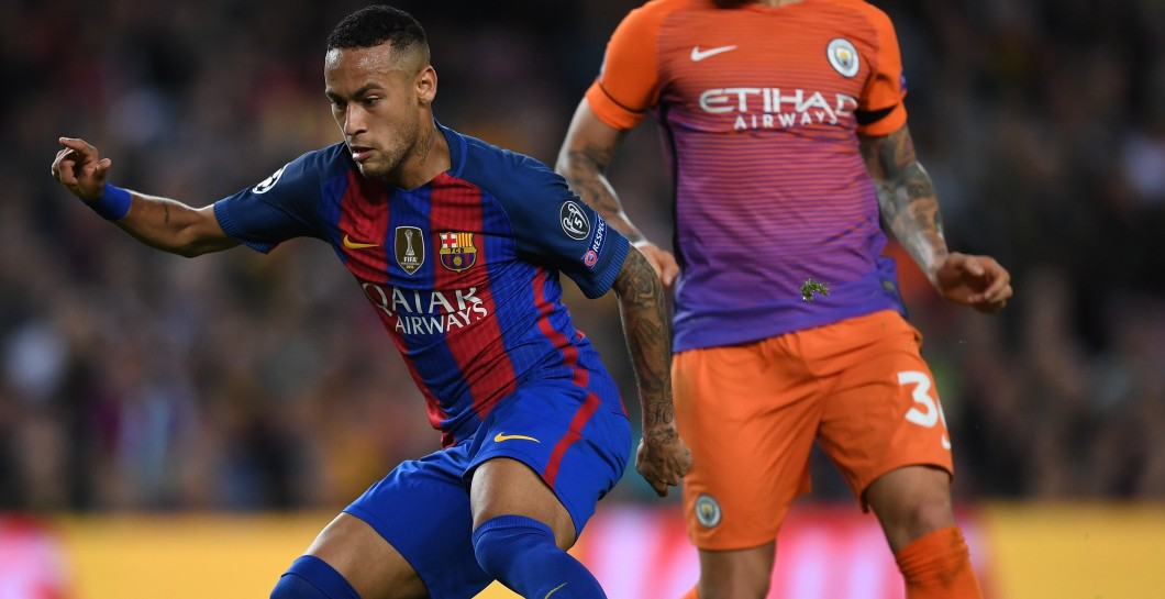 Neymar en un partido con el Barcelona