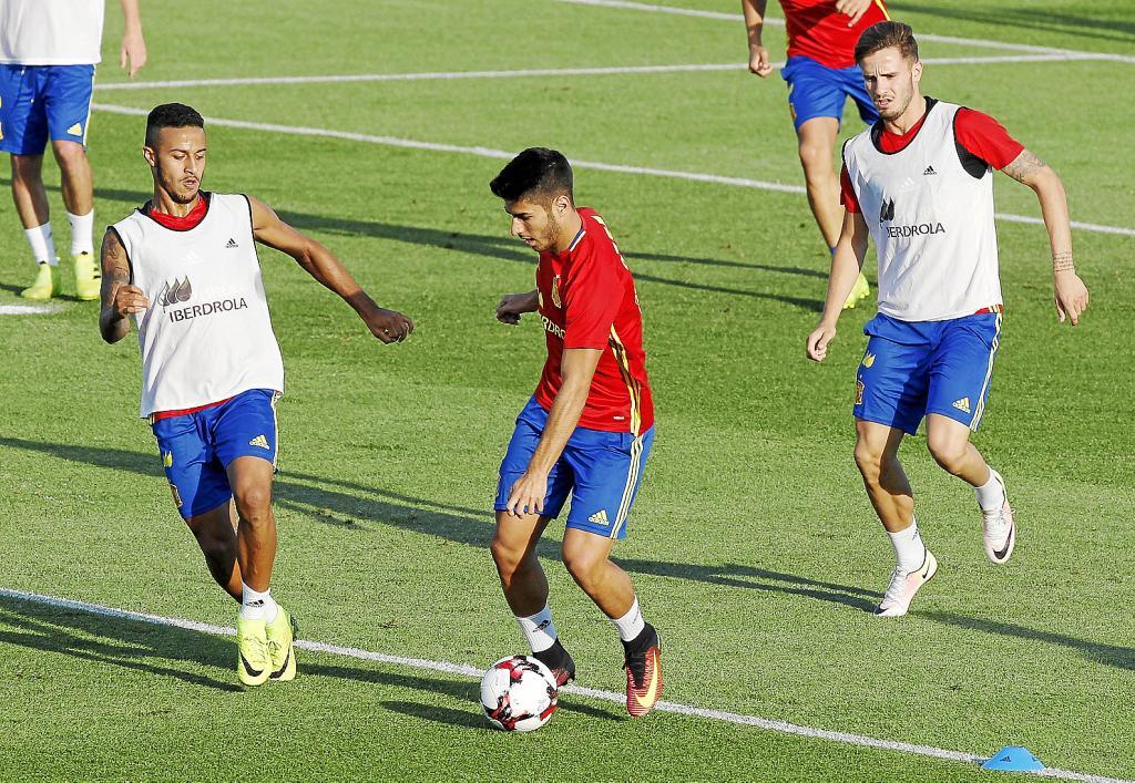 Asensio en un entrenamiento reciente con la selección española