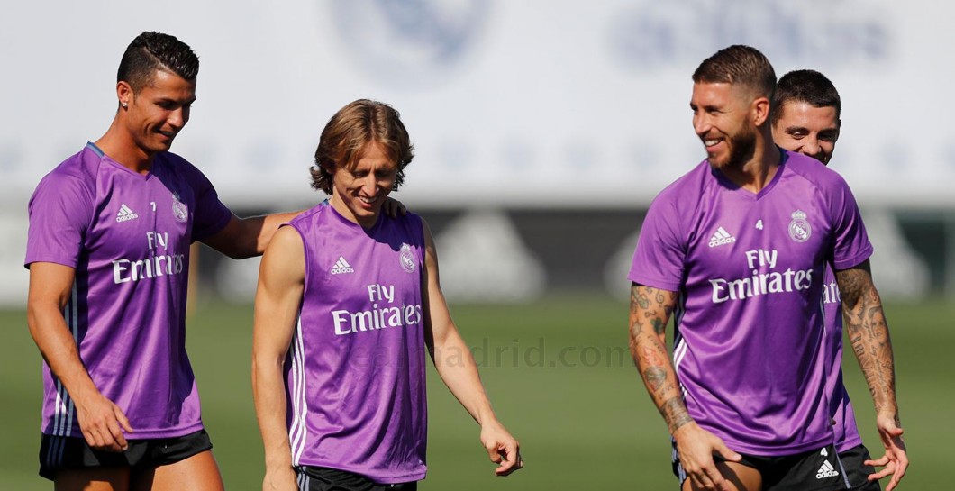 Ramos, Cristiano y Modric en el entreno de este domingo