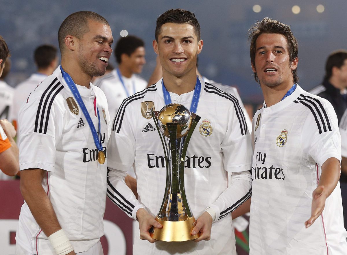 Cristiano, Pepe y Coentrao con el Mundial de Clubes