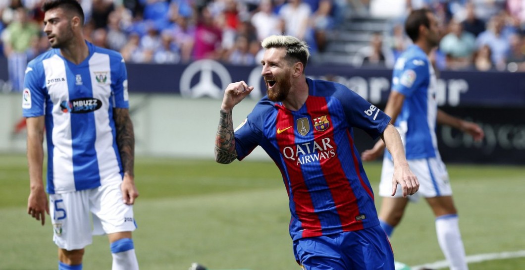 Messi celebra uno de sus goles al Leganés