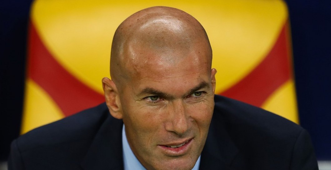 Zinedine Zidane en la Supercopa de Europa