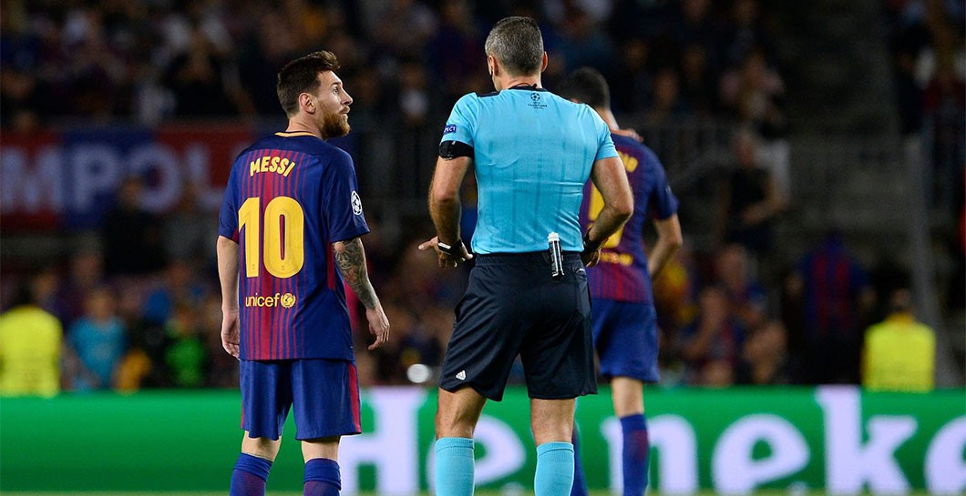 Leo Messi, árbitro