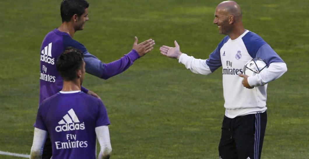 El saludo de Zidane a Morata