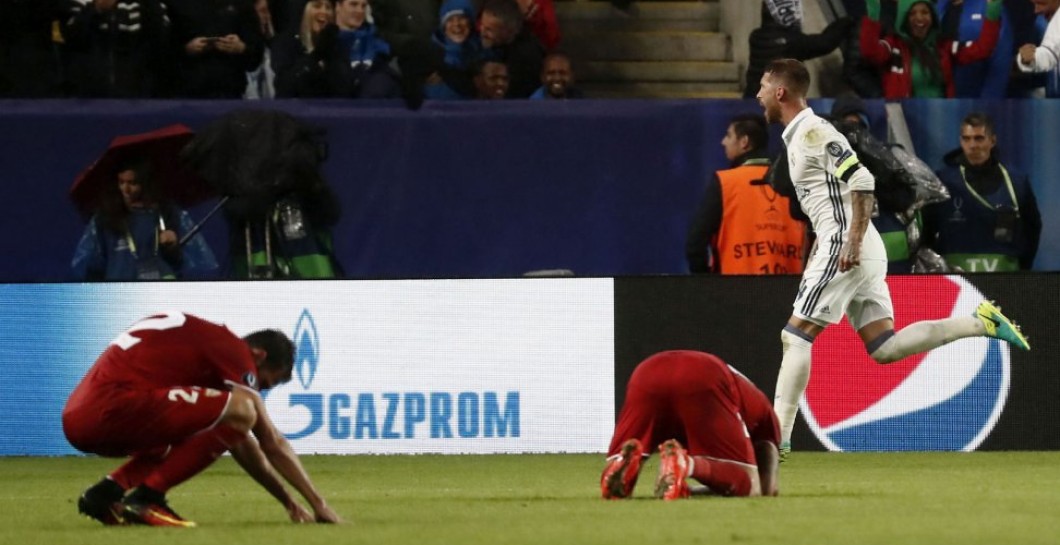 Ramos celebrando un gol al Sevilla