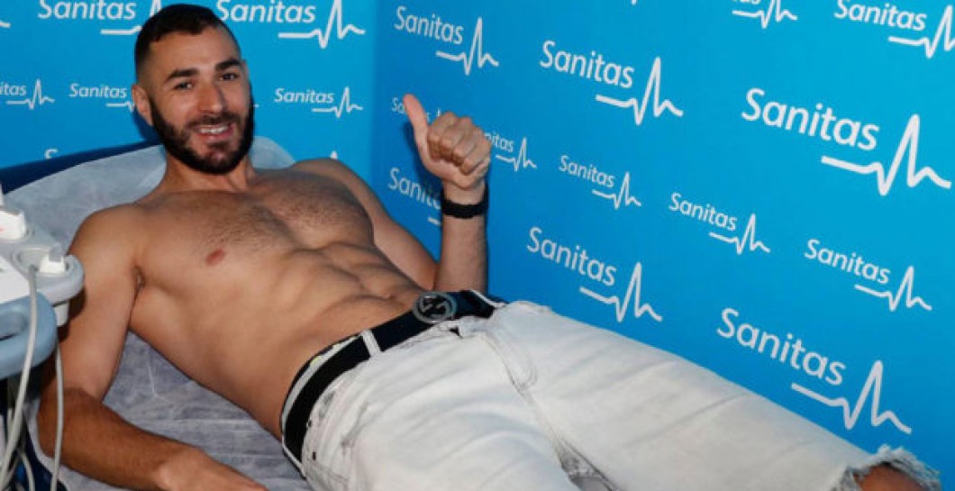 Karim Benzema, tableta, abdominales