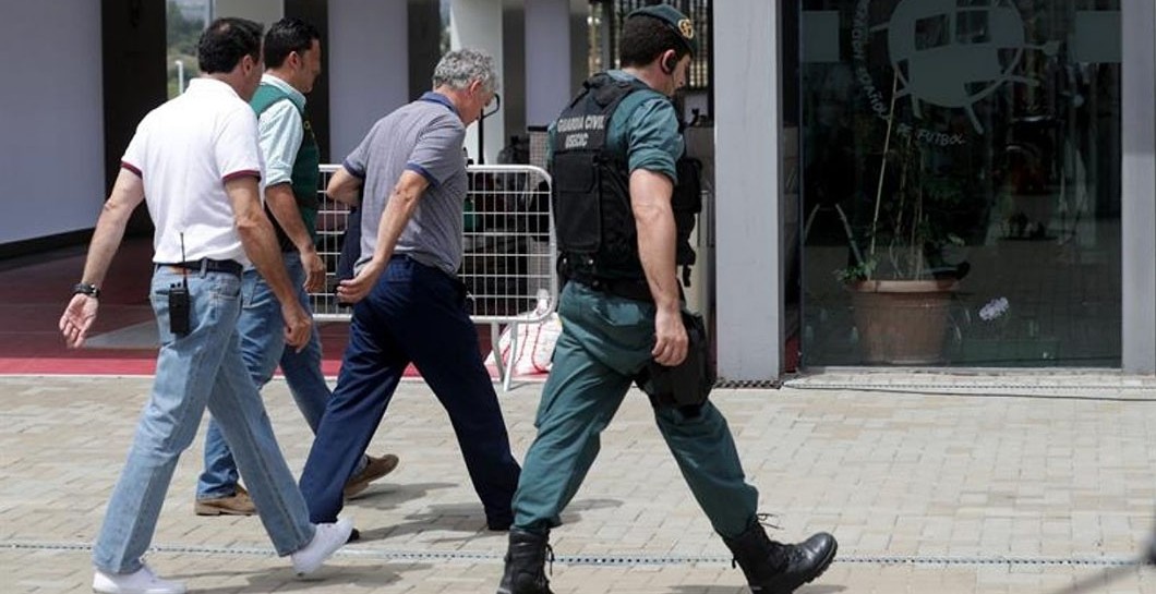 Ángel María Villar, detenido, Guardia Civil