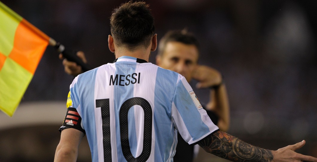 Messi, insulta, juez de línez, Argentina, Chile