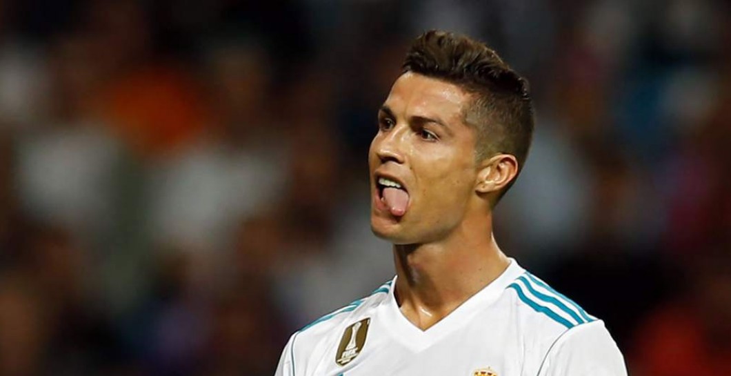 Cristiano Ronaldo se lamenta durante un partido