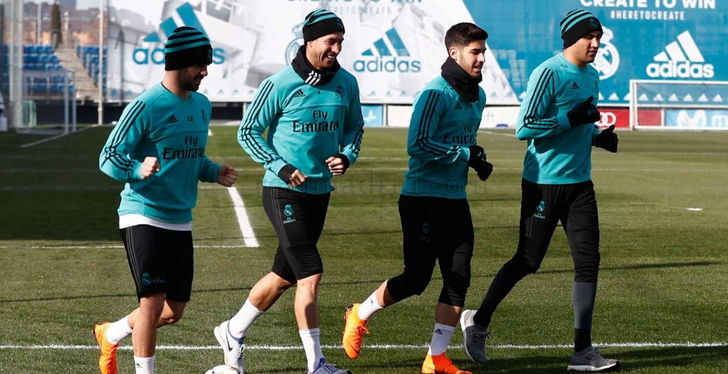 El Real Madrid ya entrena pendiente del PSG