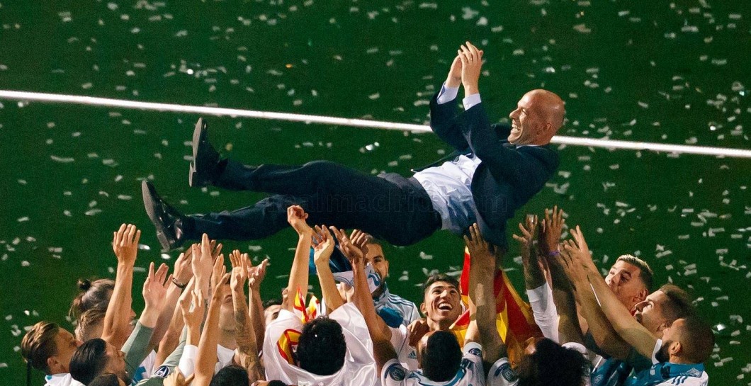 Zidane, Manteo