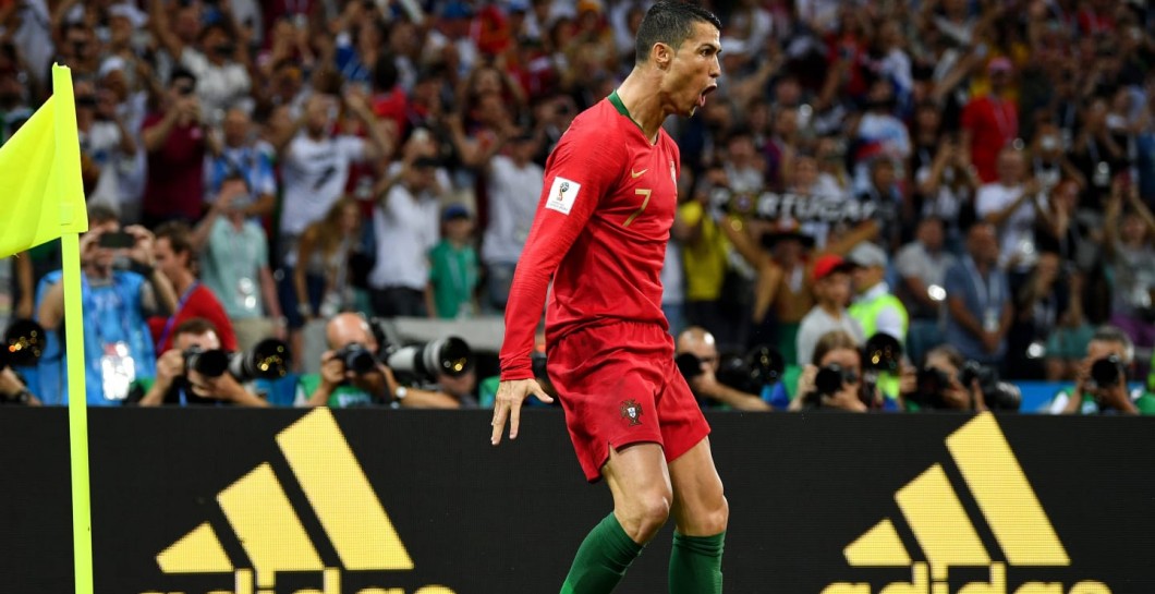 Cristiano Ronaldo gol a España