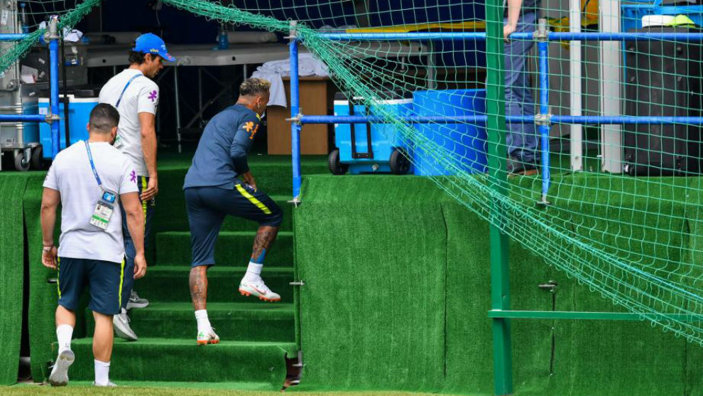 Neymar, lesión, entrenamiento, Brasil