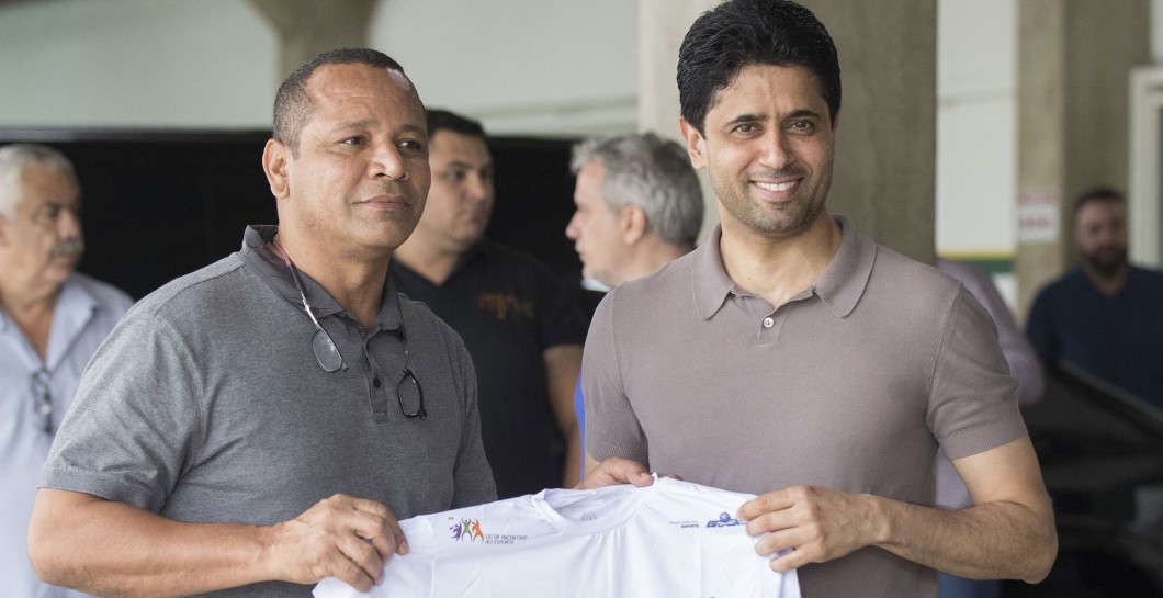 El padre y agente de Neymar Jr. con Nasser Al Khelaifi