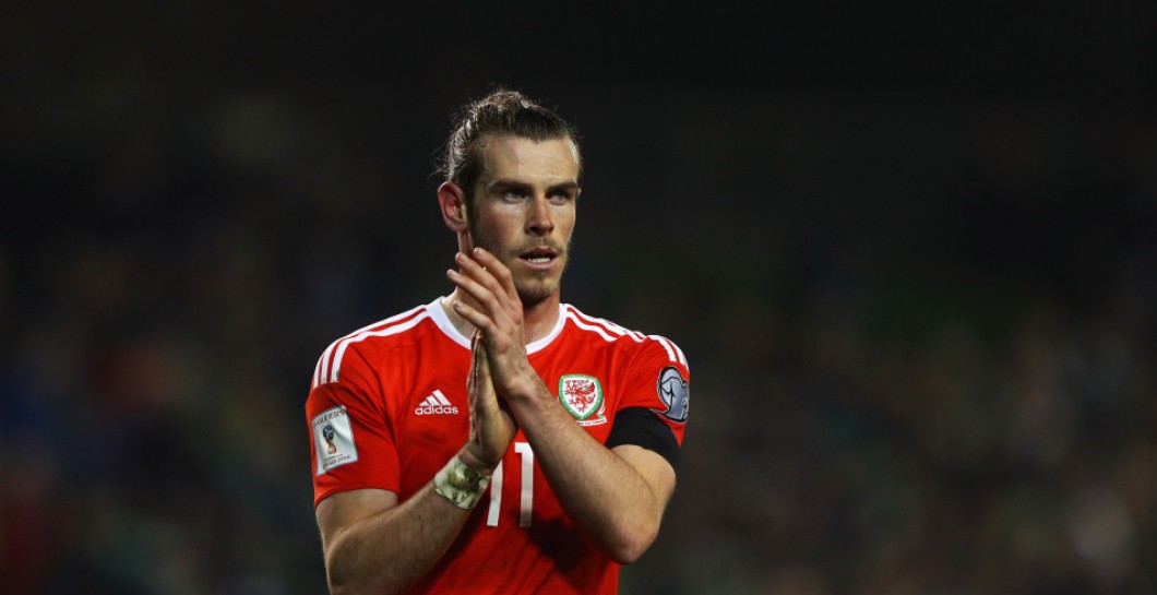 Bale con Gales