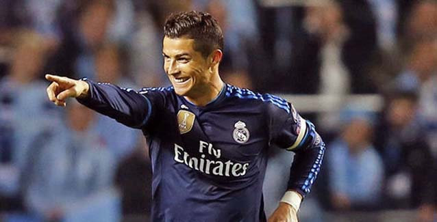 Cristiano Ronaldo celebra uno de sus goles al Malmö