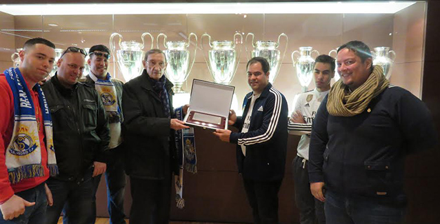 Zoco recibió en el Santiago Bernabéu a la peña Madridista del Sur de Florida